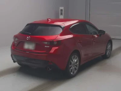 Mazda AXELA  с аукциона в Японии