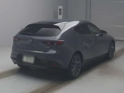 Mazda MAZDA3  с аукциона в Японии