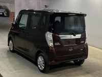 Nissan DAYZ ROOX лот № 1057 оценка 3.5  с аукциона в Японии 1