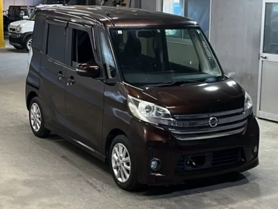 Nissan DAYZ ROOX  с аукциона в Японии