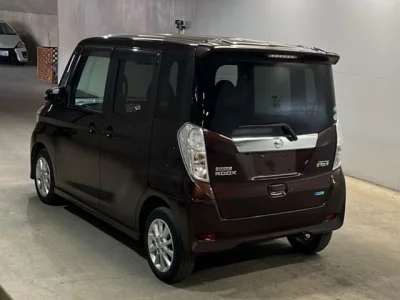 Nissan DAYZ ROOX  с аукциона в Японии