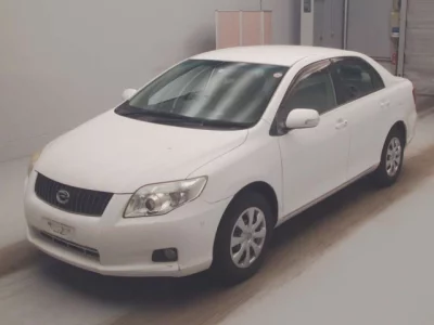 Toyota COROLLA AXIO  с аукциона в Японии