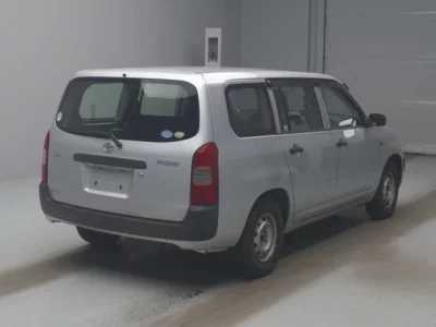 Toyota PROBOX  с аукциона в Японии