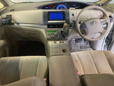 Toyota ESTIMA HYBRID