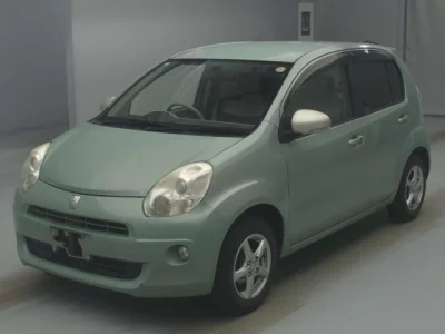 Toyota PASSO  с аукциона в Японии