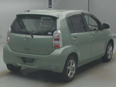 Toyota PASSO  с аукциона в Японии