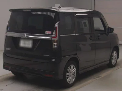 Mitsubishi DELICA D2