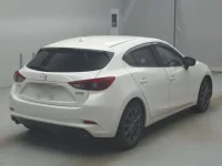 Mazda AXELA лот № 72079 оценка 4  с аукциона в Японии 1