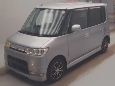 Daihatsu TANTO  с аукциона в Японии