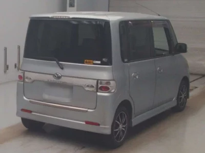 Daihatsu TANTO  с аукциона в Японии