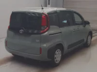 Toyota SIENTA лот № 25025 оценка RA  с аукциона в Японии 1