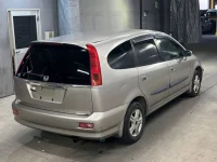 Honda STREAM лот № 2049 оценка R  с аукциона в Японии 4