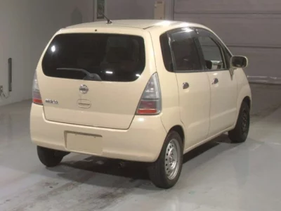 Nissan MOCO  с аукциона в Японии