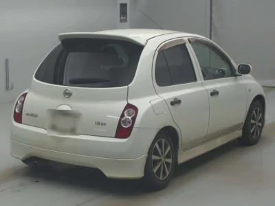 Nissan MARCH  с аукциона в Японии