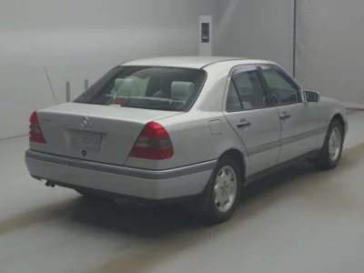 Mercedes-Benz C CLASS  с аукциона в Японии