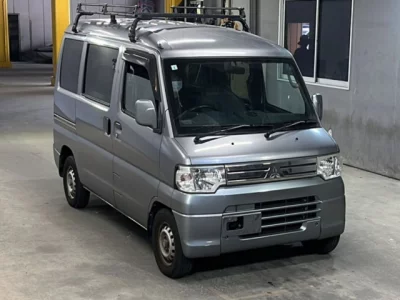 Mitsubishi MINICAB VAN