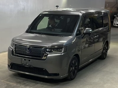 Honda STEP WAGON  с аукциона в Японии