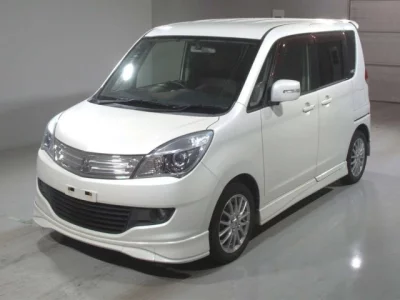 Mitsubishi DELICA D2