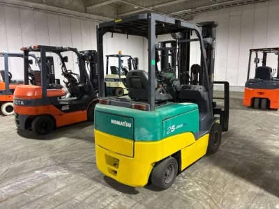 KOMATSU FORKLIFT