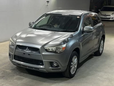 Mitsubishi RVR