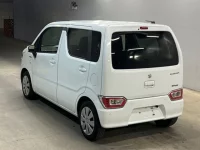 Suzuki WAGON R лот № 3069 оценка R  с аукциона в Японии 1