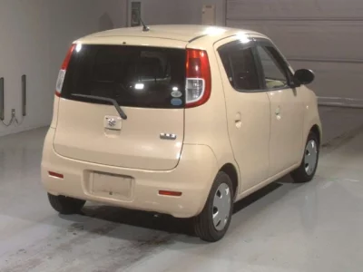 Suzuki MRWAGON