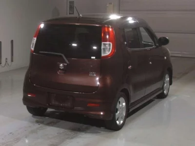 Suzuki MRWAGON