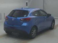 Mazda DEMIO лот № 72092 оценка R  с аукциона в Японии 1