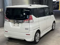 Suzuki SOLIO лот № 1068 оценка R  с аукциона в Японии 4