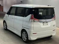 Suzuki SOLIO лот № 1068 оценка R  с аукциона в Японии 1