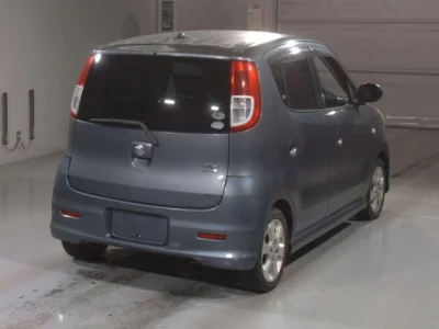 Suzuki MRWAGON