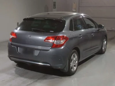 Citroen C4  с аукциона в Японии