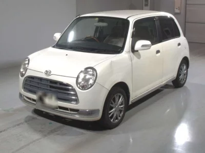 Daihatsu MIRA  с аукциона в Японии
