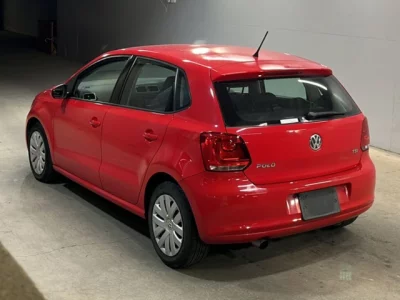 Volkswagen Polo  с аукциона в Японии