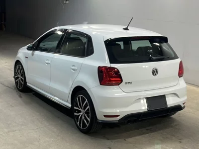 Volkswagen Polo  с аукциона в Японии