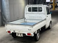Suzuki CARRY TRUCK лот № 3017 оценка R  с аукциона в Японии 4