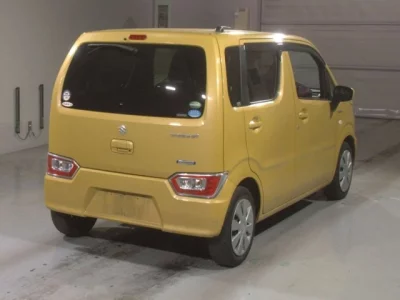 Suzuki WAGON R  с аукциона в Японии