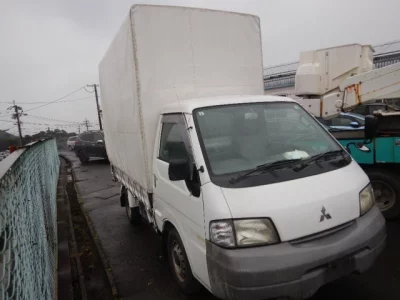 Mitsubishi DELICA TRUCK