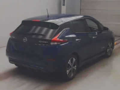 Nissan LEAF  с аукциона в Японии