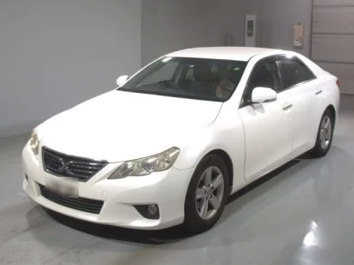 Toyota MARK X  с аукциона в Японии