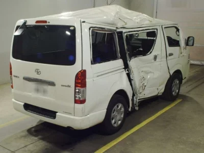 Toyota HIACE VAN  с аукциона в Японии