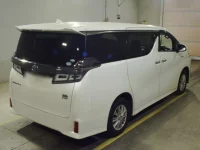 Toyota VELLFIRE лот № 6110 оценка RA  с аукциона в Японии 1