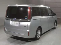 Toyota NOAH лот № 286 оценка R  с аукциона в Японии 1