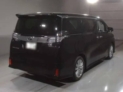 Toyota VELLFIRE  с аукциона в Японии
