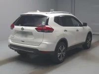 Nissan X-TRAIL лот № 20164 оценка RA  с аукциона в Японии 1