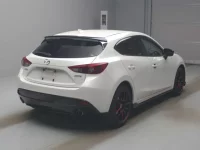 Mazda AXELA лот № 24025 оценка 3.5  с аукциона в Японии 1