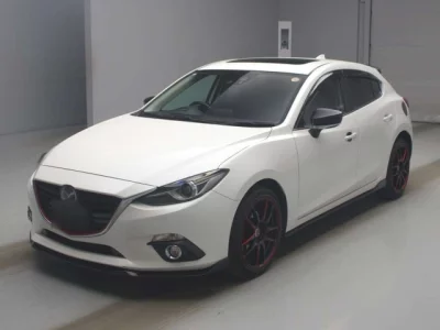 Mazda AXELA  с аукциона в Японии