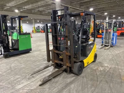 KOMATSU FORKLIFT