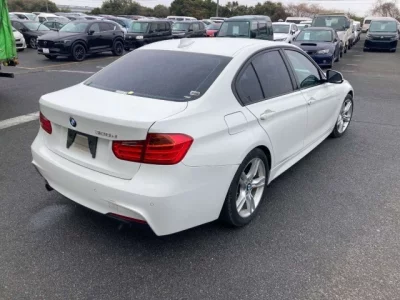 BMW 3-Series  с аукциона в Японии