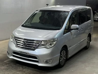 Nissan SERENA  с аукциона в Японии